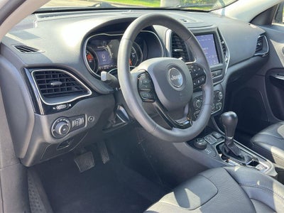 2023 Jeep Cherokee Altitude Lux