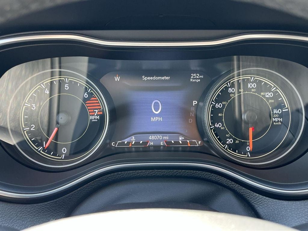 2023 Jeep Cherokee Altitude Lux