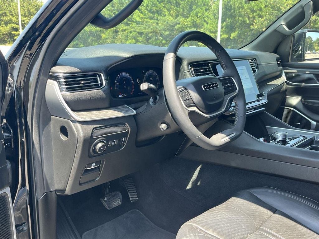 2023 Jeep Wagoneer L Series II