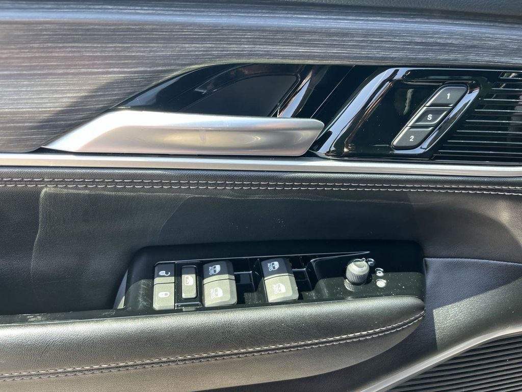 2023 Jeep Wagoneer L Series II