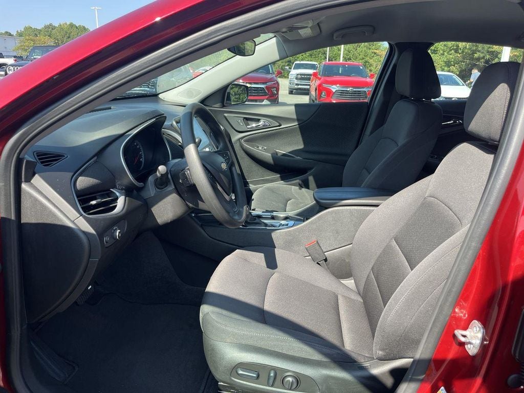 2025 Chevrolet Malibu 1LT