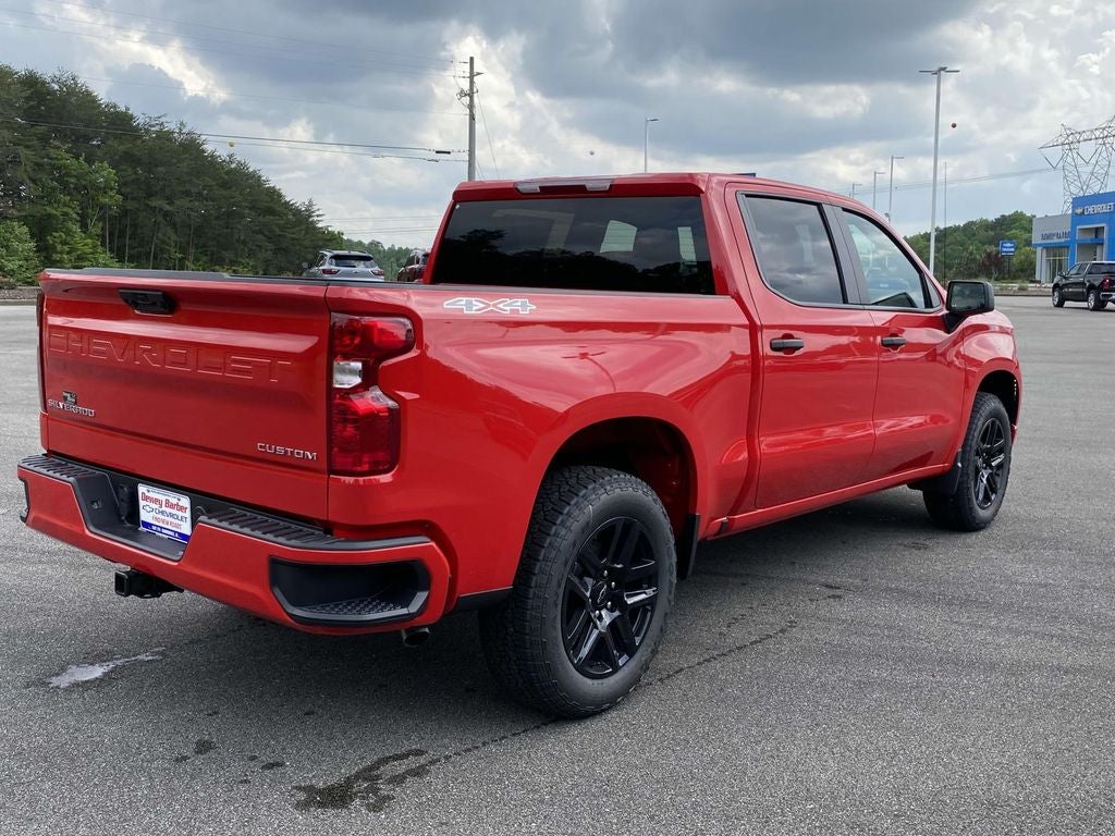 2025 Chevrolet Silverado 1500 Custom