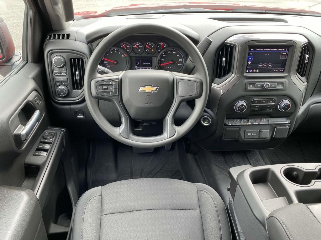 2025 Chevrolet Silverado 1500 Custom