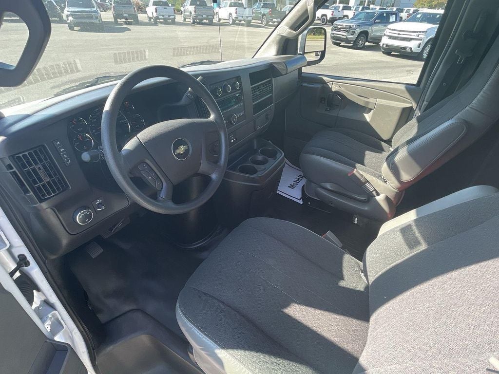 2023 Chevrolet Express Cargo 2500 WT