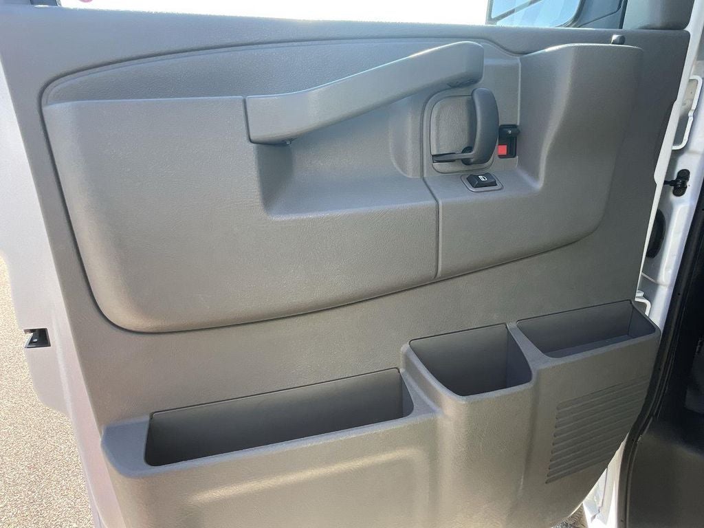 2023 Chevrolet Express Cargo 2500 WT