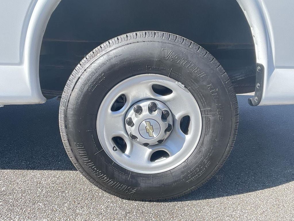 2023 Chevrolet Express Cargo 2500 WT