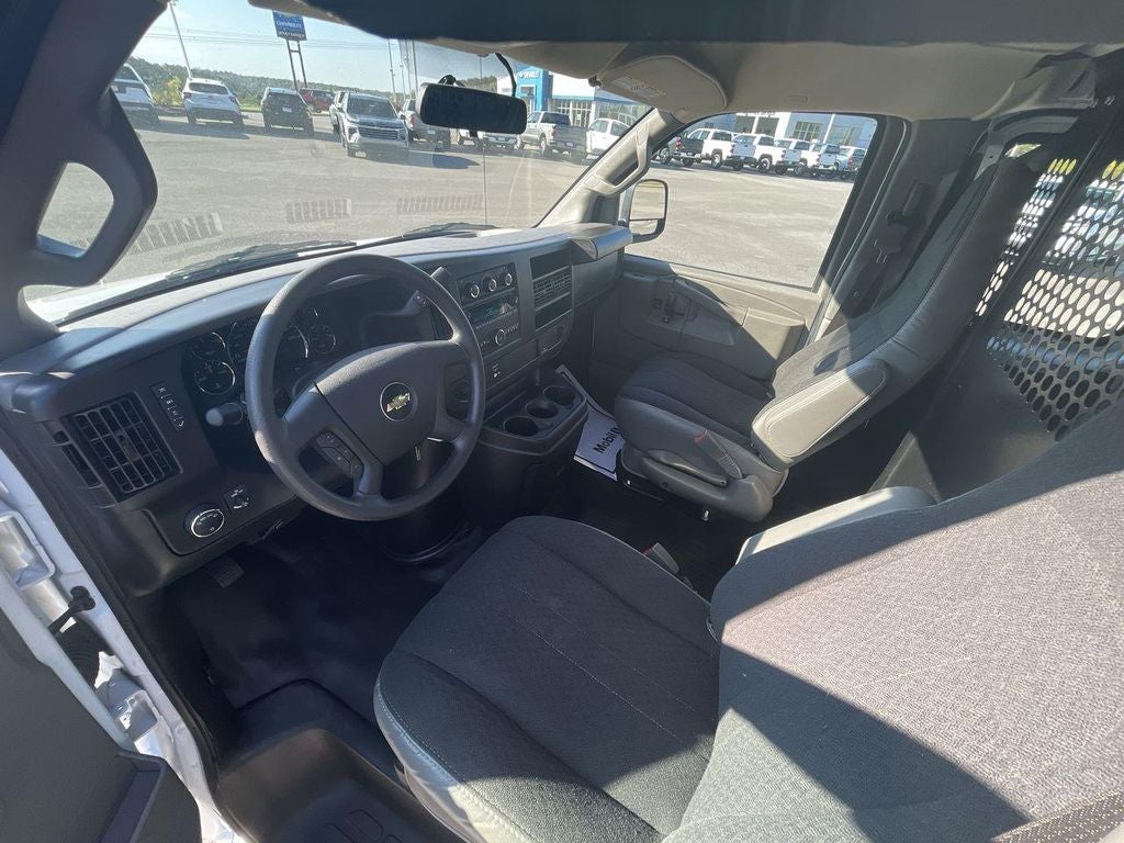 2023 Chevrolet Express Cargo 2500 WT