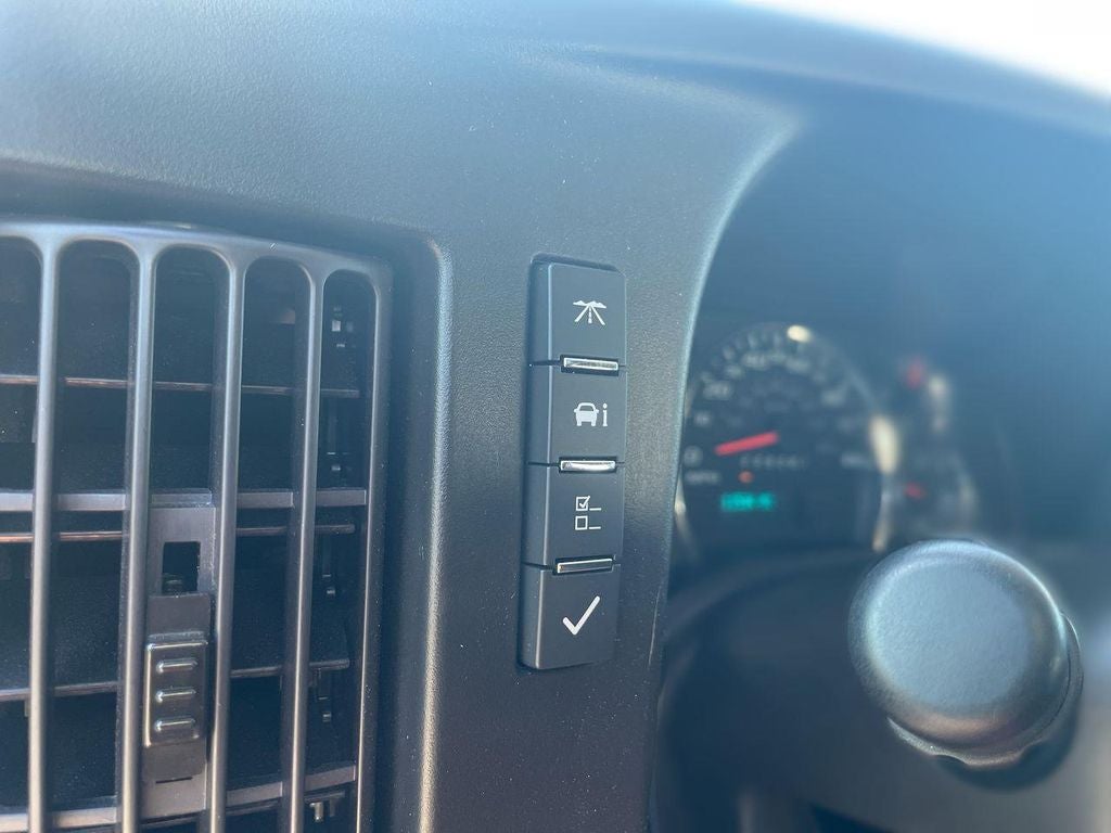 2023 Chevrolet Express Cargo 2500 WT