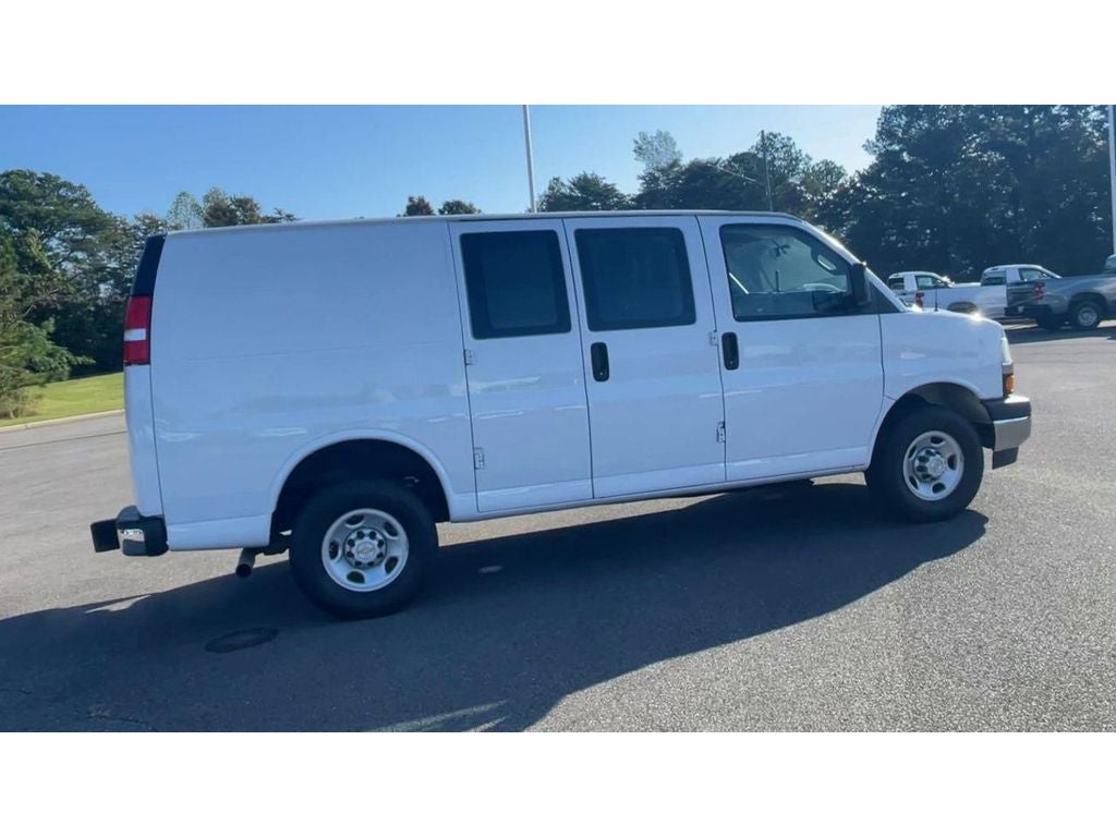 2023 Chevrolet Express Cargo 2500 WT