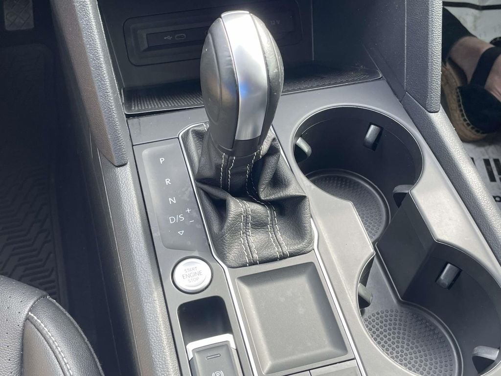 2021 Volkswagen Atlas 3.6L V6 SE w/Technology