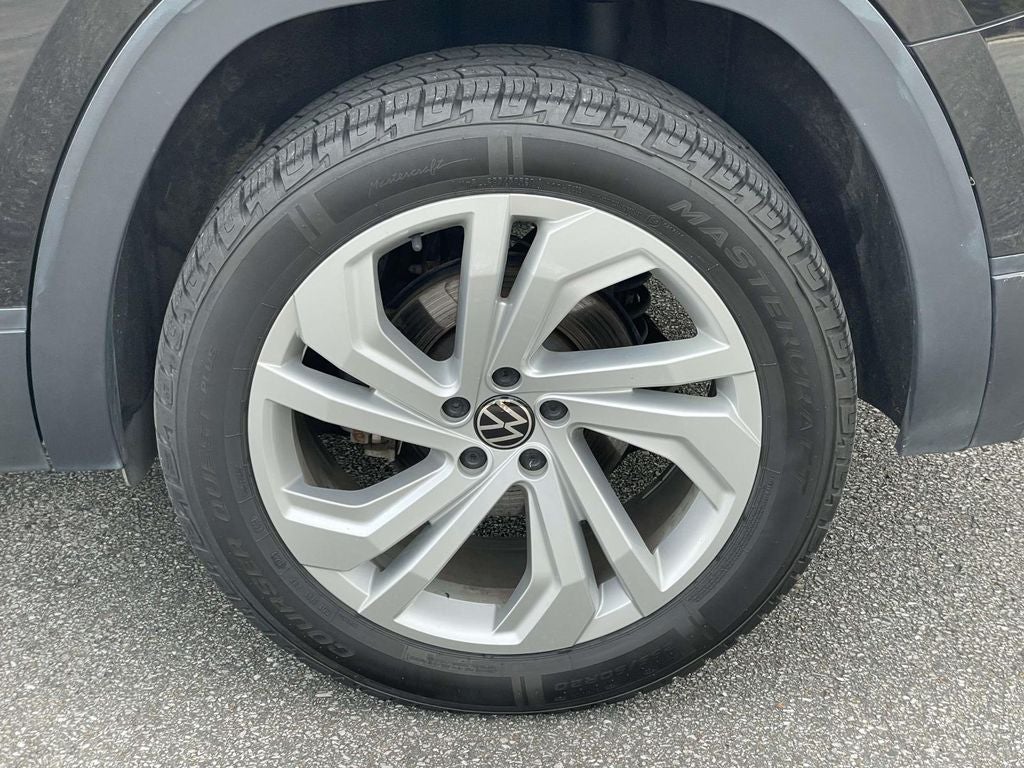 2021 Volkswagen Atlas 3.6L V6 SE w/Technology