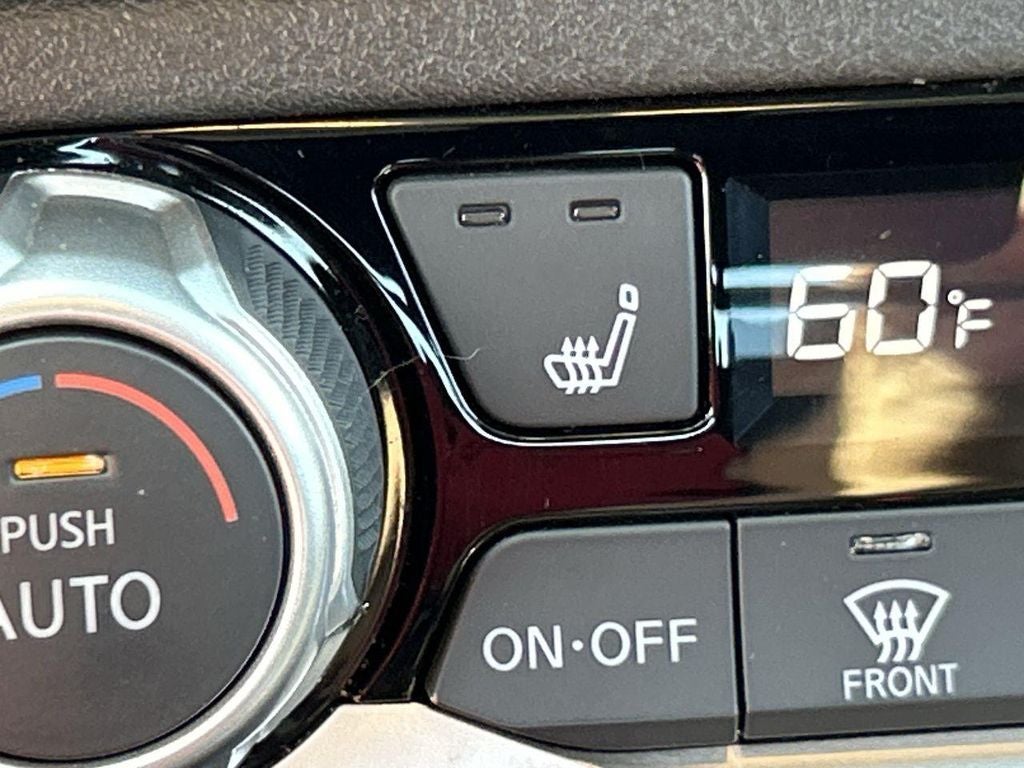 2024 Nissan Versa SR