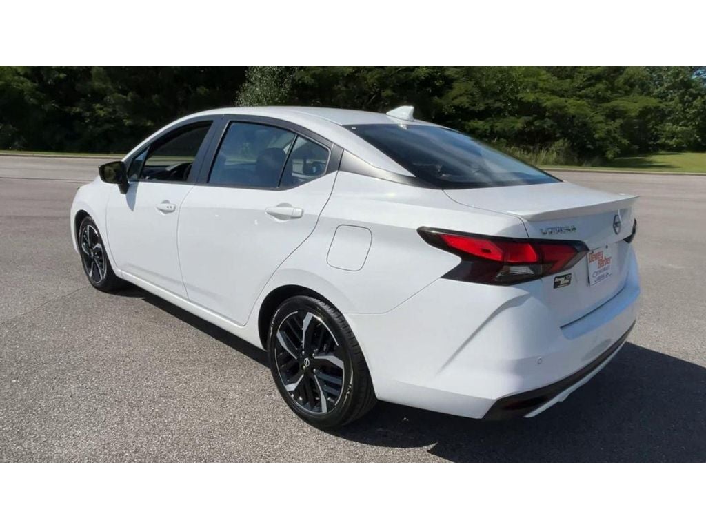 2024 Nissan Versa SR