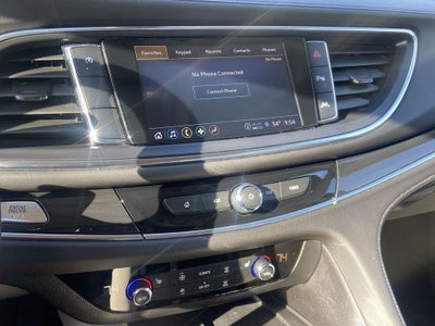 2022 Buick Enclave Essence