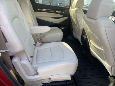 2022 Buick Enclave Essence