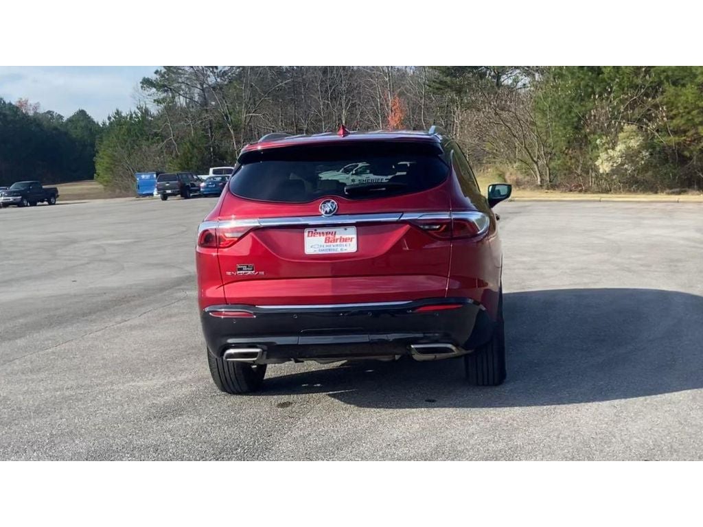 2022 Buick Enclave Essence