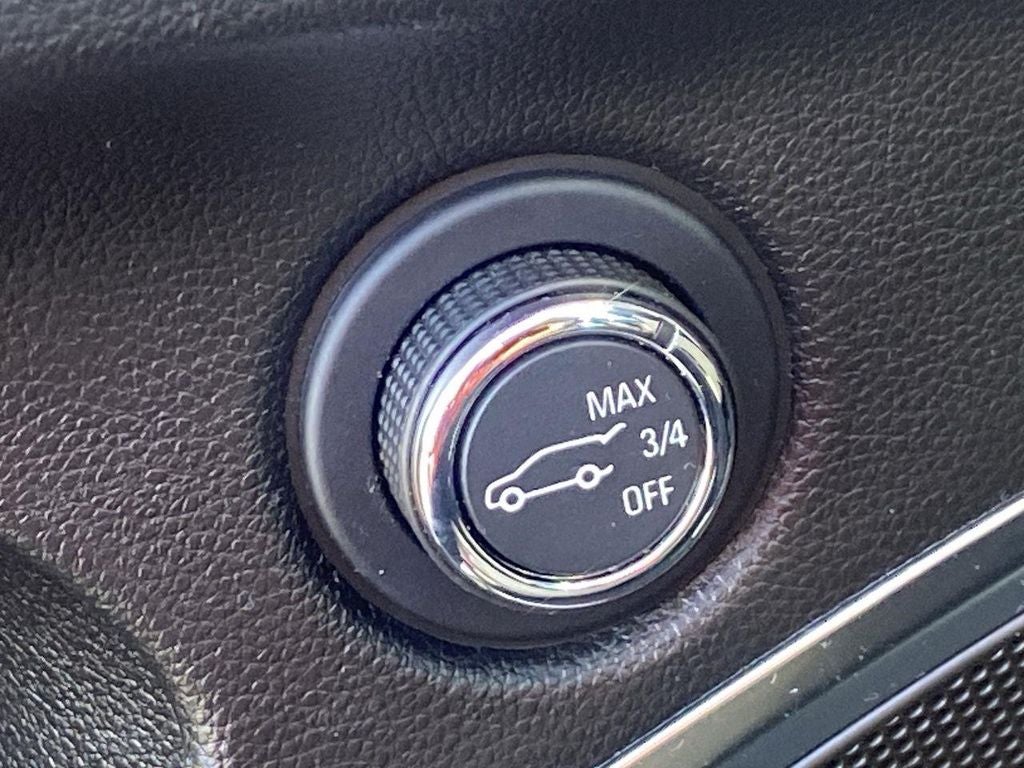 2022 Buick Enclave Essence