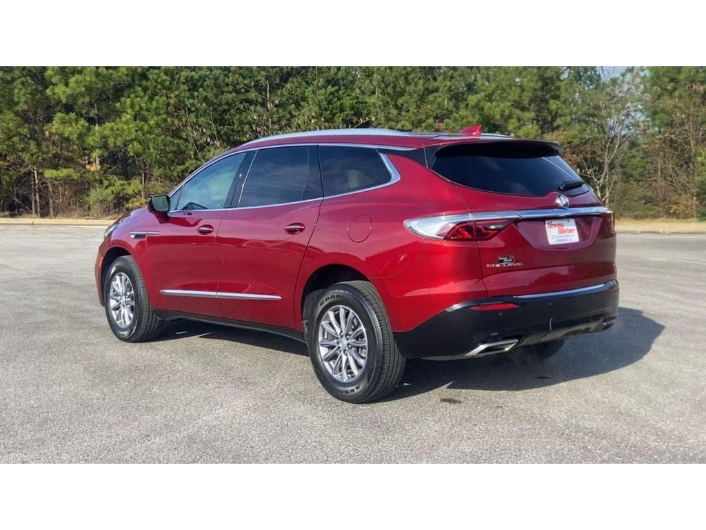 2022 Buick Enclave Essence