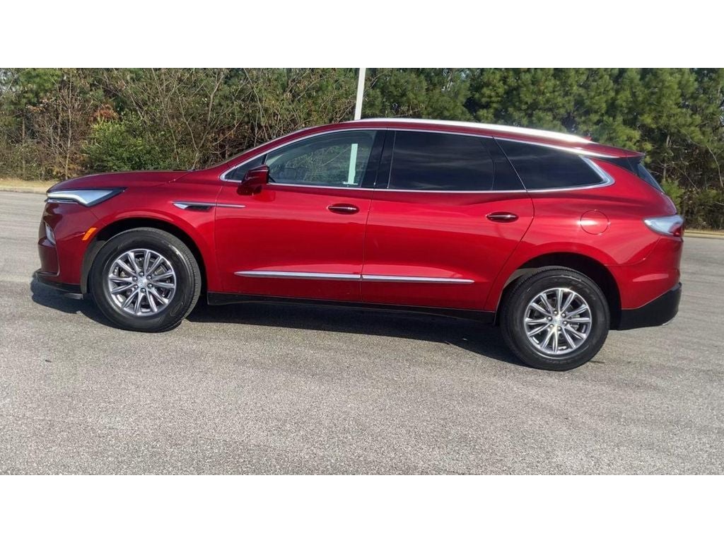 2022 Buick Enclave Essence
