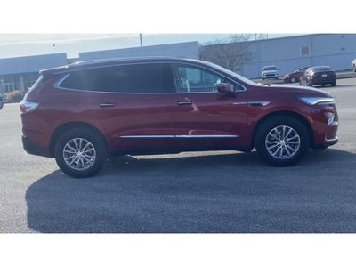 2022 Buick Enclave Essence