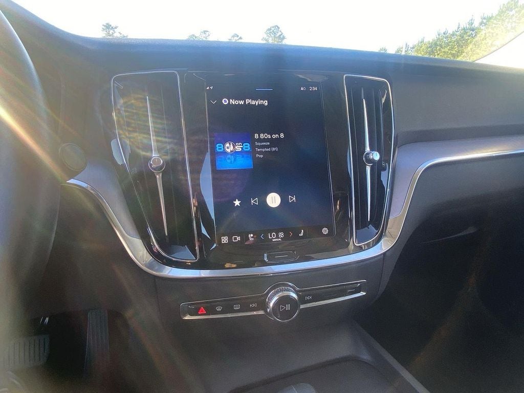 2024 Volvo S60 Core Dark Theme