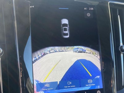 2024 Volvo S60 Core Dark Theme