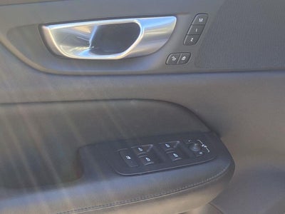 2024 Volvo S60 Core Dark Theme