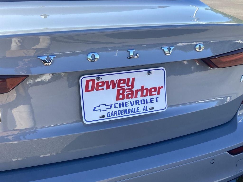 2024 Volvo S60 Core Dark Theme