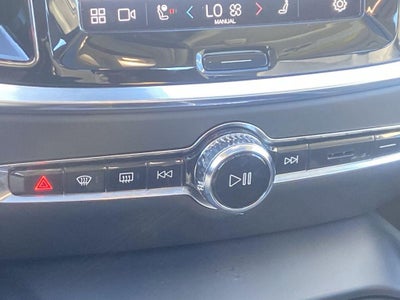 2024 Volvo S60 Core Dark Theme