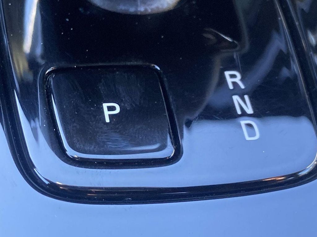 2024 Volvo S60 Core Dark Theme