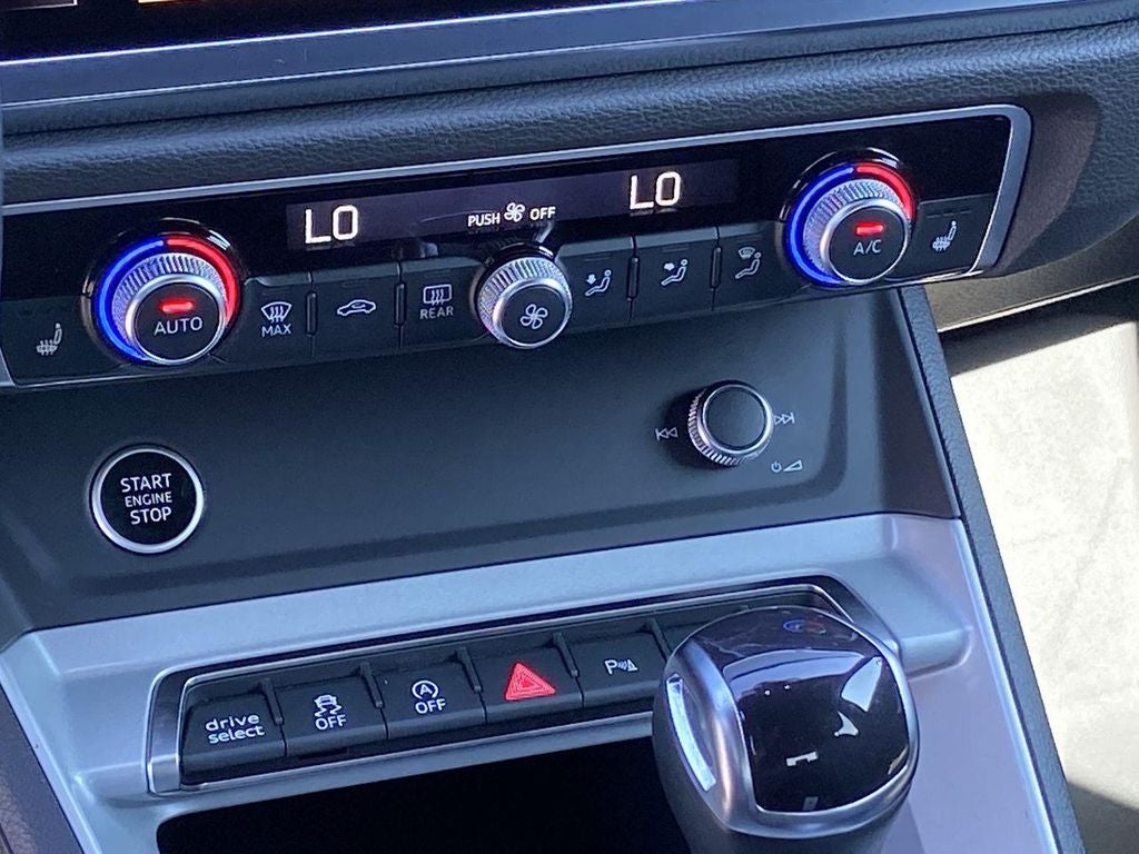 2023 Audi Q3 S line Premium