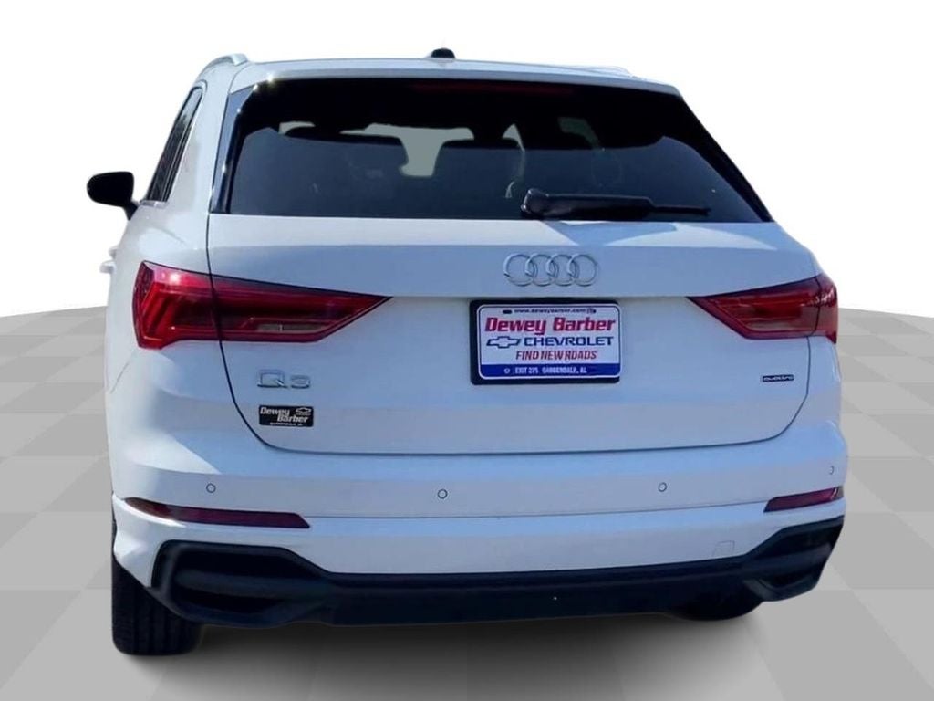 2023 Audi Q3 S line Premium